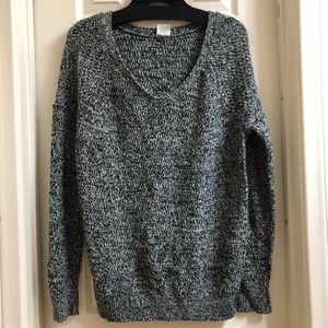 Tillys marble sweater